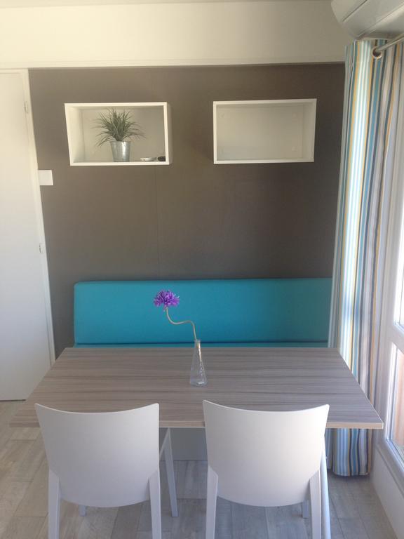Ds One Vacances, Prairies De La Mer Grimaud Luaran gambar